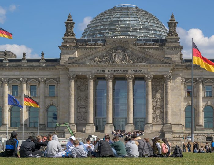 Dem Deutscen Volke