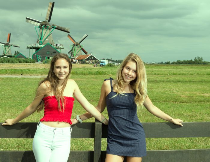 Windmill-girls